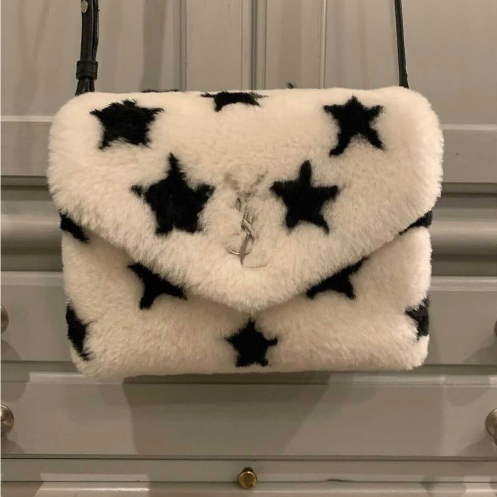 Saint Laurent toy Lou Lou bag. Perfect for fall and winter!
